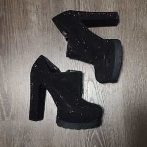 Jessica Simpson heels size 9